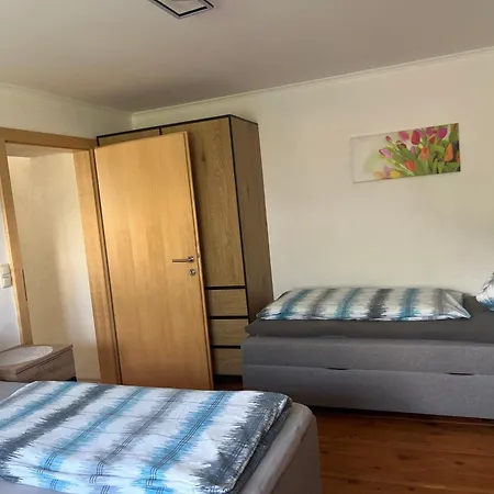 Landhaus Ganzer Apartman *