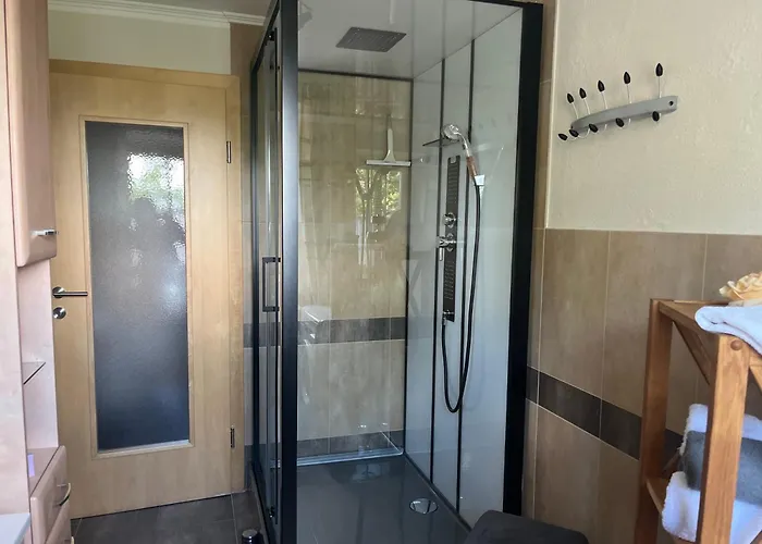 דירה Ganzer נידרנסיל